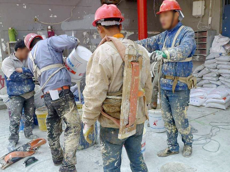 找外墻涂料工人誰(shuí)有？這些地方可以找到！